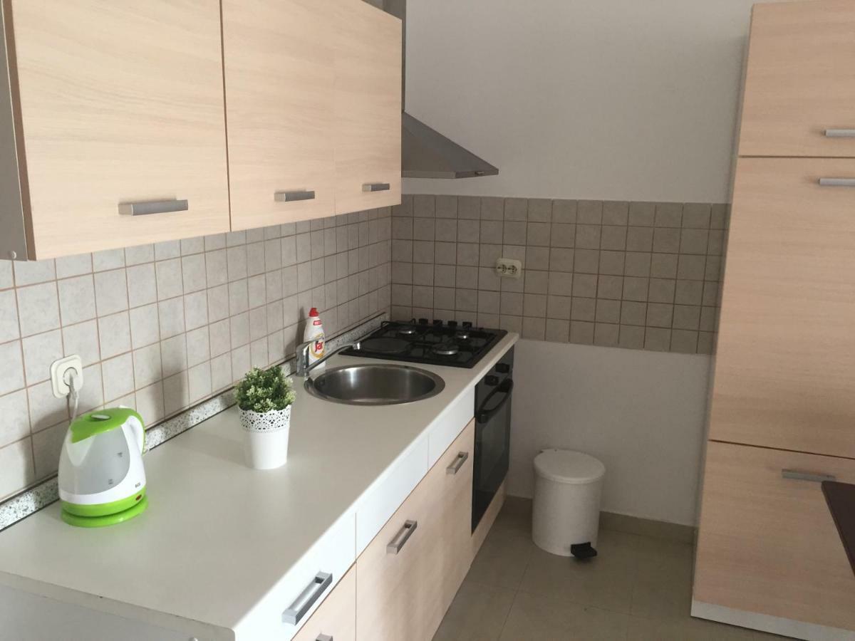 Aurora Apartment พาก ภายนอก รูปภาพ