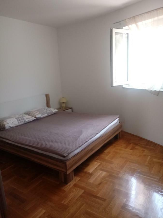 Aurora Apartment พาก ภายนอก รูปภาพ